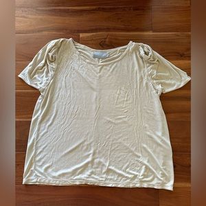 Gillia beige t-shirt - size S